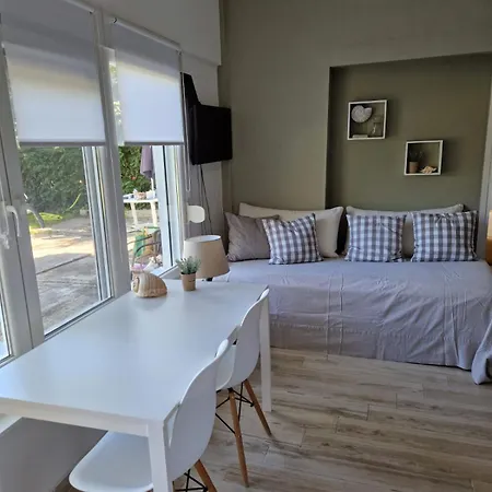 Lily's House-seafront In Hanioti, Halkidiki * هانيوتي