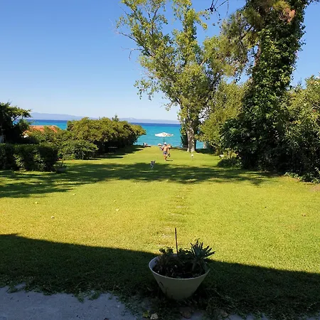 Lily's House-seafront In Hanioti, Halkidiki Prázdninový dům