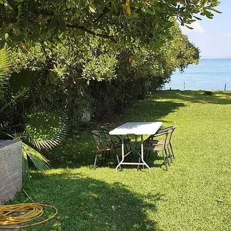 Lily's House-seafront In Hanioti, Halkidiki Chanioti