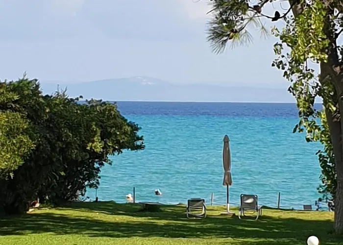Case de vacanță Lily's House-seafront In Hanioti, Halkidiki