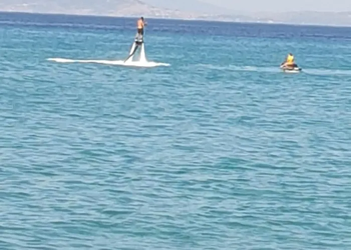 Case de vacanță Lily's House-seafront In Hanioti, Halkidiki Hanioti