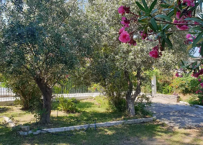 Lily's House-seafront In Hanioti, Halkidiki Case de vacanță